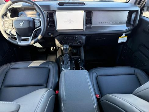 New 2025 Ford Bronco Big Bend w/ Black Diamond Package image 6