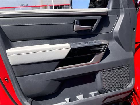 New 2026 Toyota Tundra Limited AWD/4WD image 10