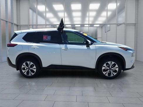 Certified 2023 Nissan Rogue SV AWD/4WD image 9