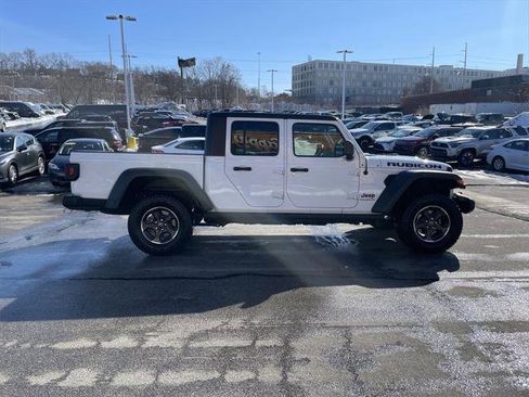 Certified 2023 Jeep Gladiator Rubicon w/ Cold Weather Group image 7