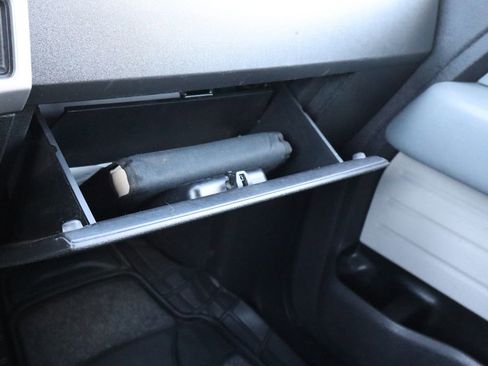 Used 2013 Ford F150 XLT w/ XLT Chrome Pkg image 36