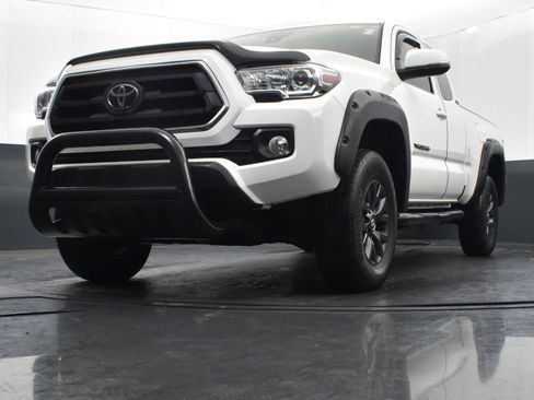 Used 2023 Toyota Tacoma SR5 image 35