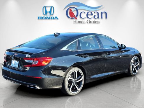 Used 2022 Honda Accord Sport image 3