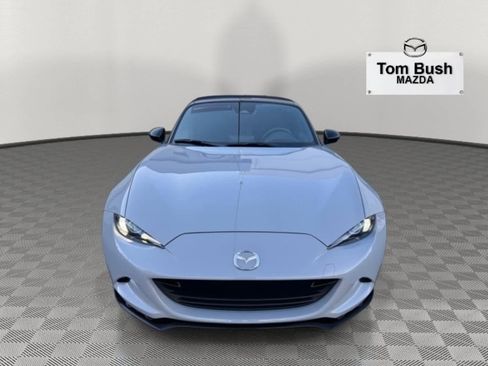 Certified 2024 MAZDA MX-5 Miata Club image 8