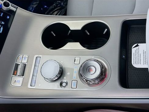 New 2026 Genesis GV70 2.5T Advanced image 15