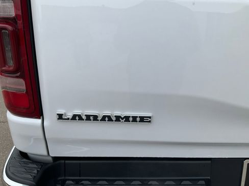 Used 2019 RAM 1500 Laramie image 28