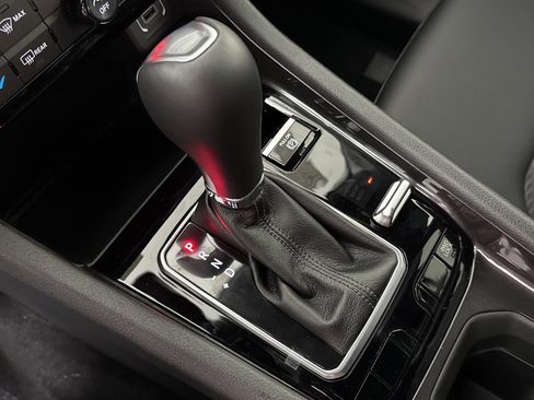 New 2026 Jeep Compass Latitude image 23