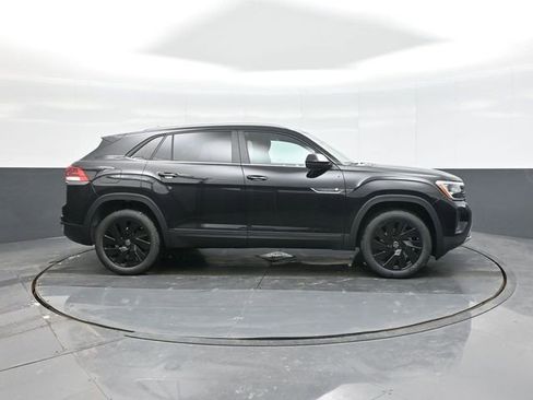 New 2026 Volkswagen Atlas Cross Sport SE AWD/4WD image 8