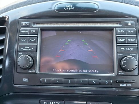 Used 2013 Nissan Juke SL image 13