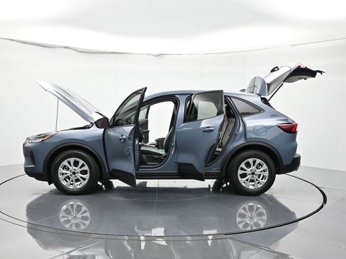 Certified 2025 Ford Escape Active image 52