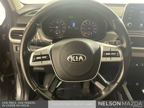 Used 2020 Kia Telluride S w/ S 8 Passenger Seating Package AWD/4WD image 45