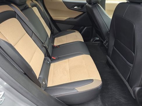 Used 2026 Chevrolet Equinox ACTIV w/ Convenience Package III AWD/4WD image 28