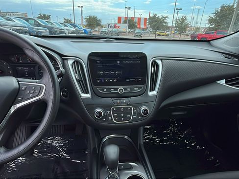 Certified 2022 Chevrolet Malibu LT image 19