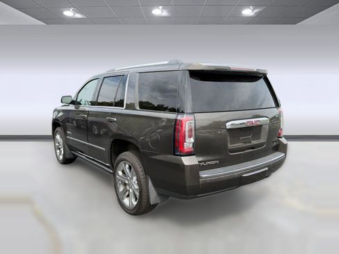 Used 2019 GMC Yukon Denali w/ Denali Ultimate Package AWD/4WD image 2