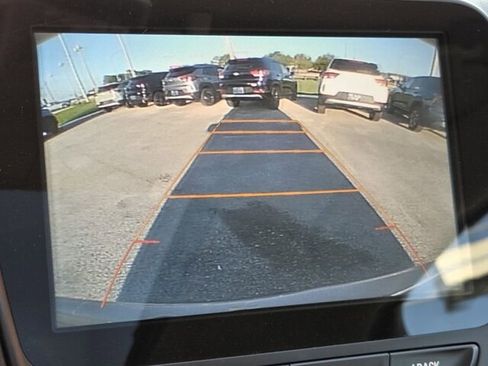 Used 2018 Chevrolet Equinox LT w/ Sun & Infotainment Package image 21