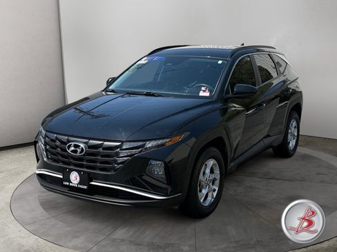 Used 2024 Hyundai Tucson SEL AWD/4WD image 3