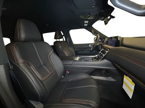 New 2026 Nissan Armada SL w/ Captain's Chari Seat Package image 16