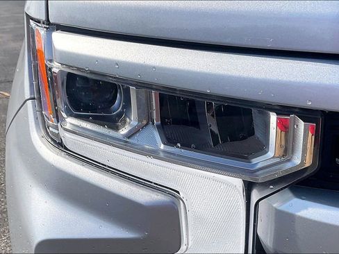 Used 2022 Chevrolet Silverado 1500 RST AWD/4WD image 31