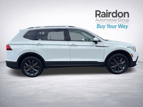 Used 2022 Volkswagen Tiguan SE AWD/4WD image 8