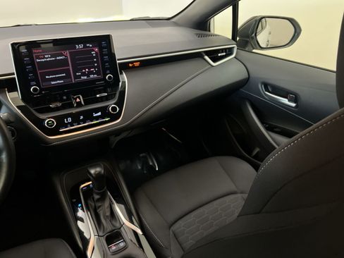Used 2022 Toyota Corolla SE FWD image 31