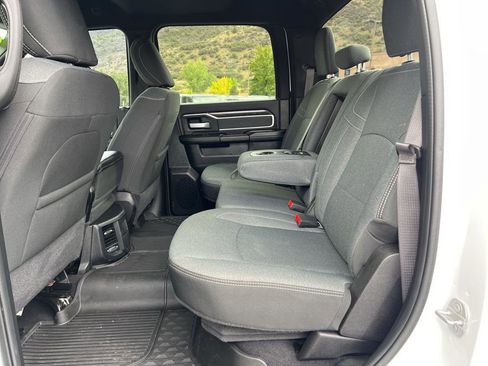 Used 2021 RAM 2500 Big Horn w/ Level 1 Equipment Group image 12