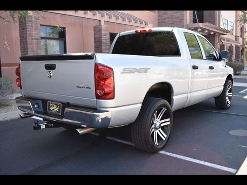 Used 2008 Dodge Ram 1500 Truck ST AWD/4WD image 7