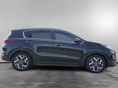 Used 2021 Kia Sportage EX FWD image 4