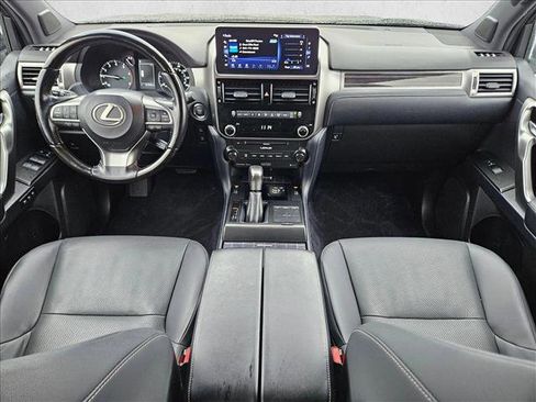 Used 2022 Lexus GX 460 Premium w/ Premium Plus Package image 19