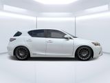 Used 2015 Lexus CT 200h image 2