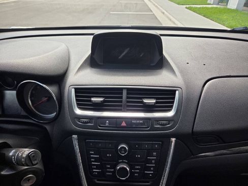 Used 2014 Buick Encore FWD image 20