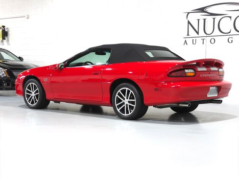 Used 2002 Chevrolet Camaro Z28 w/ SS Performance/Appearance Pkg image 27