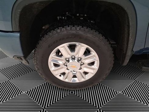 Used 2025 Chevrolet Silverado 2500 High Country w/ High Country Premium Package image 9