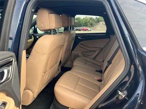 Used 2019 Porsche Macan S AWD/4WD image 30