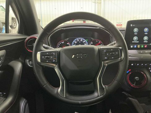 Used 2025 Chevrolet Blazer RS image 7