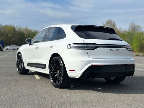 Used 2022 Porsche Macan GTS AWD/4WD image 4