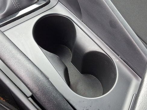 Used 2021 Hyundai Elantra SEL image 25