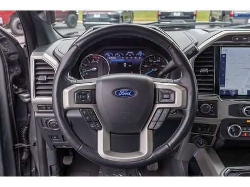 Used 2022 Ford F350 Lariat w/ Tremor Off-Road Package image 22