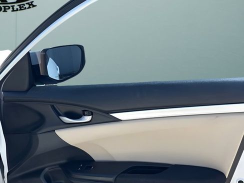 Used 2020 Honda Civic LX image 20