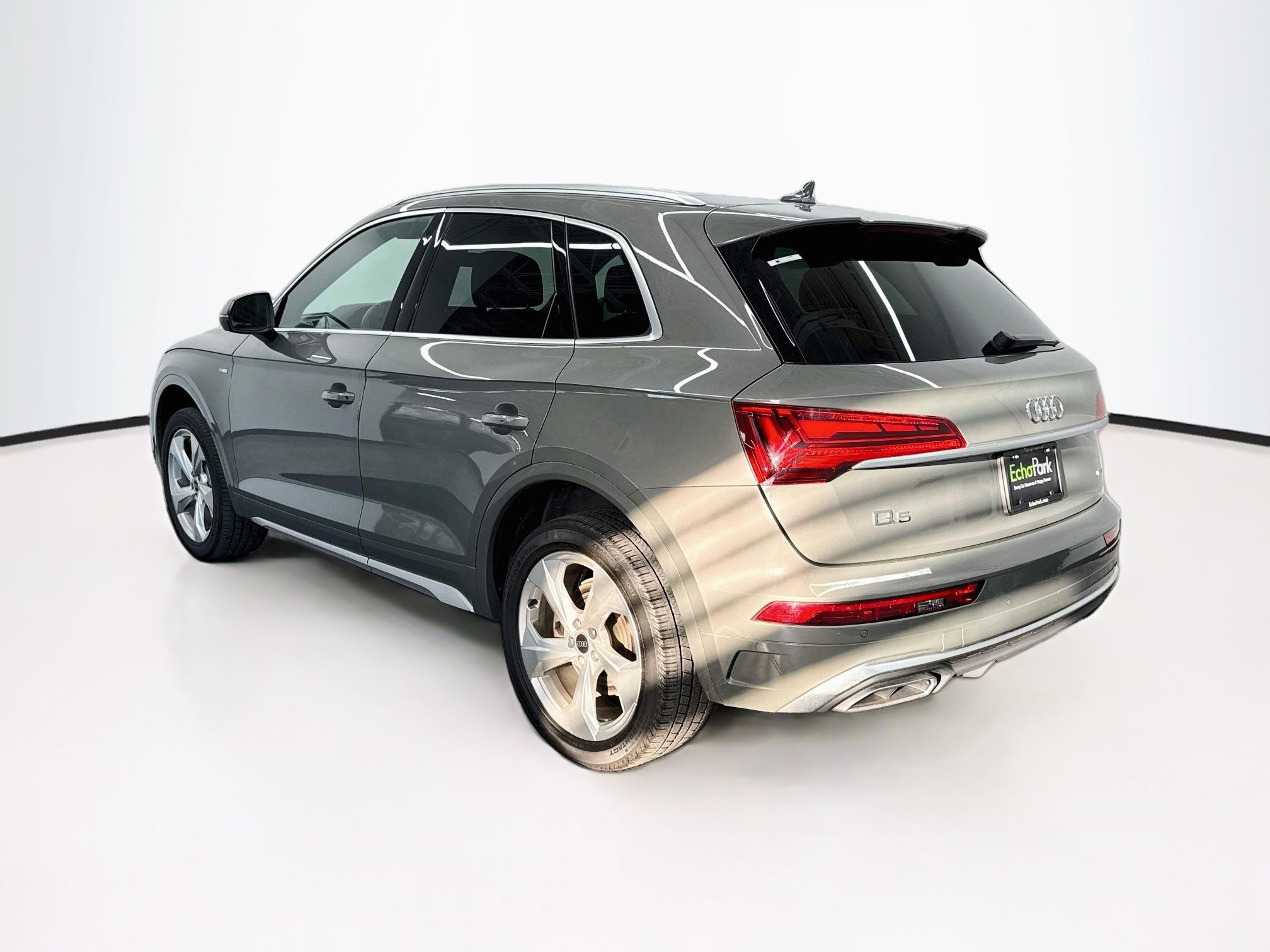 Used 2023 Audi Q5 2.0T Premium Plus w/ Premium Plus Package AWD/4WD image 5
