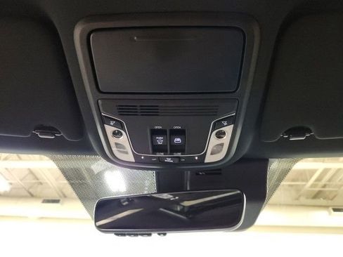 Used 2025 Honda Ridgeline TrailSport image 19