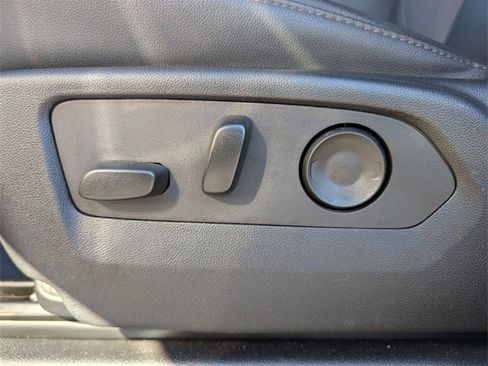 Used 2024 Chevrolet Tahoe Z71 w/ Z71 Off-Road Package image 16