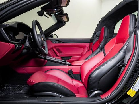 Certified 2025 Porsche 911 Targa 4 GTS image 5