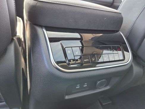 New 2026 INFINITI QX80 Luxe AWD/4WD image 17