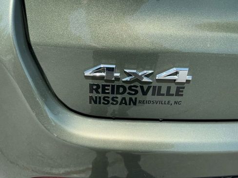 Used 2020 Jeep Compass Limited AWD/4WD image 18