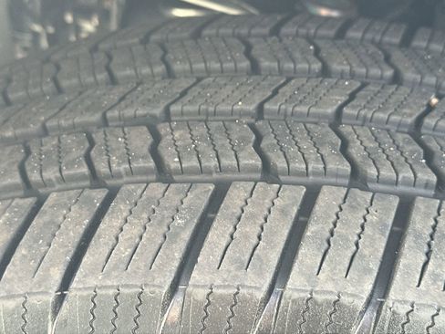 Used 2023 Ford F150 Lariat w/ Equipment Group 502A High image 12