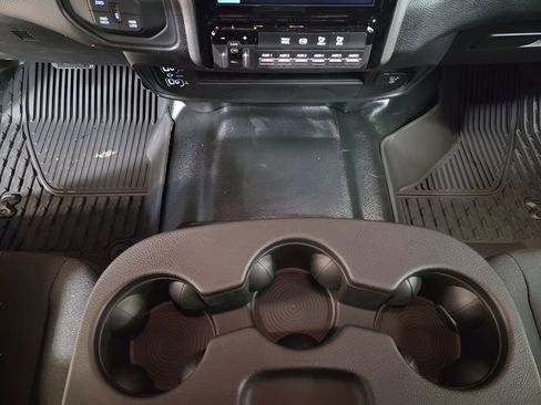 New 2026 RAM 3500 Tradesman AWD/4WD image 17