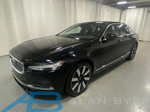 Used 2025 Volvo S90 T8 Plus AWD/4WD image 1