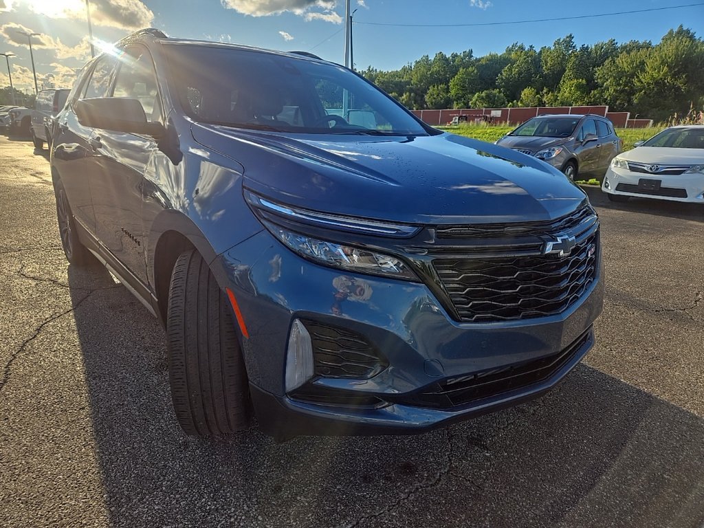 Certified 2024 Chevrolet Equinox RS w/ LPO, Floor Liner Package FWD image 7