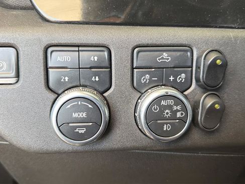 Used 2023 GMC Sierra 1500 Elevation AWD/4WD image 19