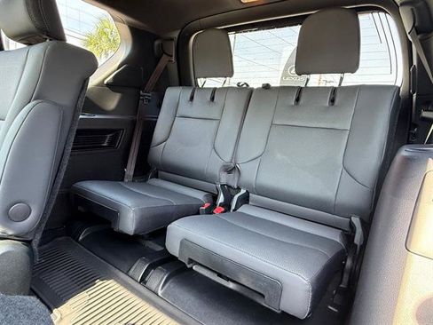 Used 2023 Lexus GX 460 Premium AWD/4WD image 11